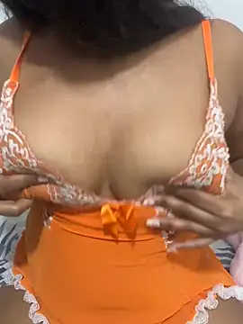 SluttyCouple69のライブXXXチャット