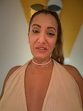 adya-aly's Webcam Show