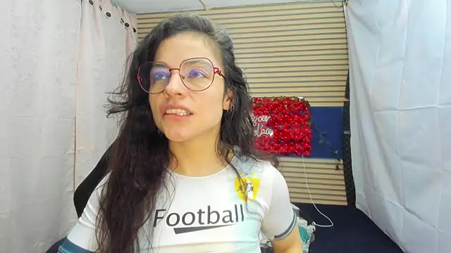 rosse_2504's Live XXX Chat