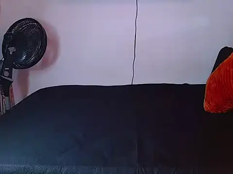 gabriel_spy12 Show Webcam