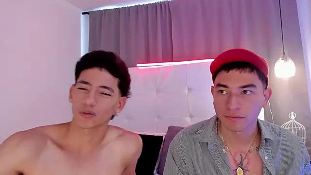 Alejo-and-Thiago Webcam Show
