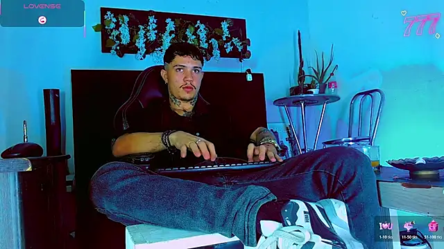 HannibalLester Webcam Show
