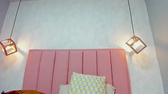 MILEY_JOAS2's Live XXX Chat