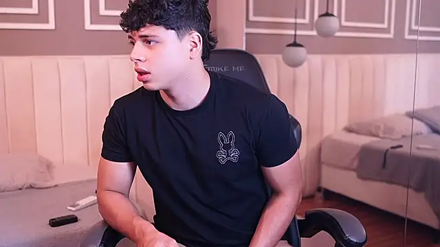 Živý XXX chat Ethan_occonor