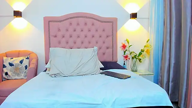Paulynavera Live XXX Chat