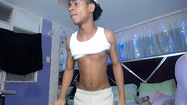Santy_bigcock_01 Webcamshow