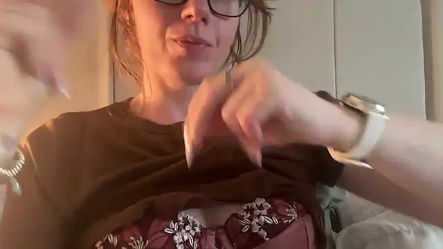redheadrosie69's Live XXX Chat