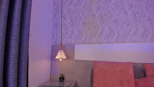 Vittoria__rossi élő XXX-chatje