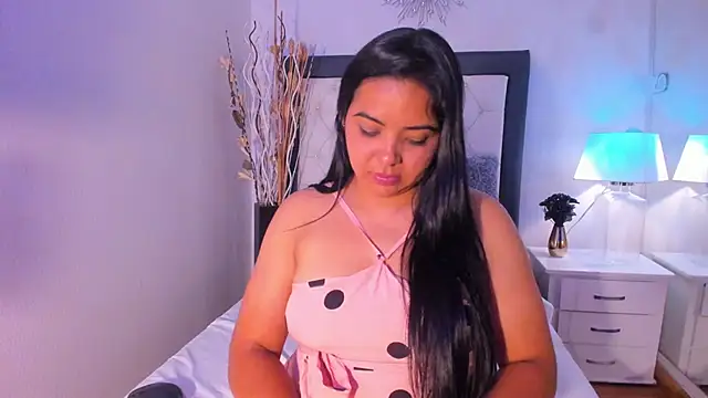 Gaby_Herreraa Adlı Modelin Canlı XXX Sohbeti