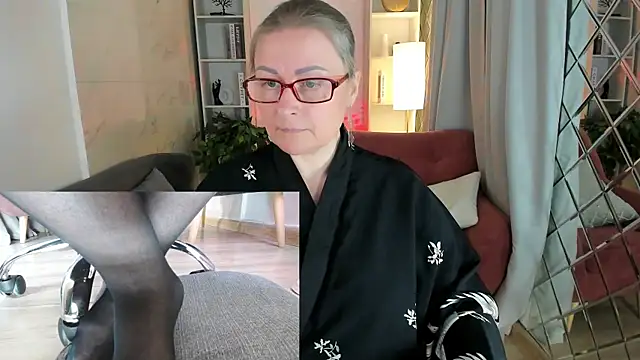 XXX chat uživo modela Alexandra_Kind