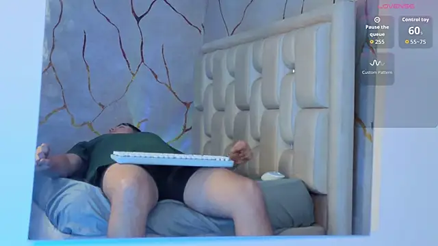 عرض كام JamesCr_