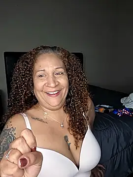 ladycreamypr2 Chat XXX in diretta