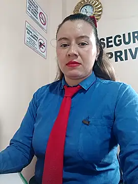 Hannah-colx Show in webcam