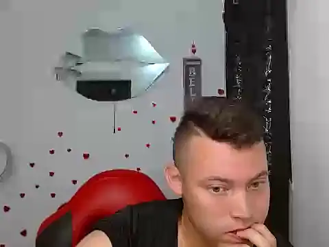 sven_fox723 Pertunjukan Webcam