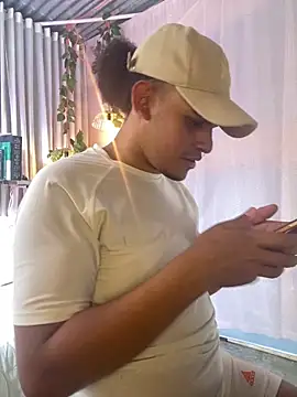 JaviCollins-'s Webcam Show