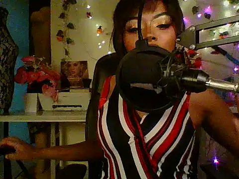 Anaconda2350's Live XXX Chat