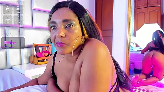دردشة LovelyNickii الجنسية المباشرة