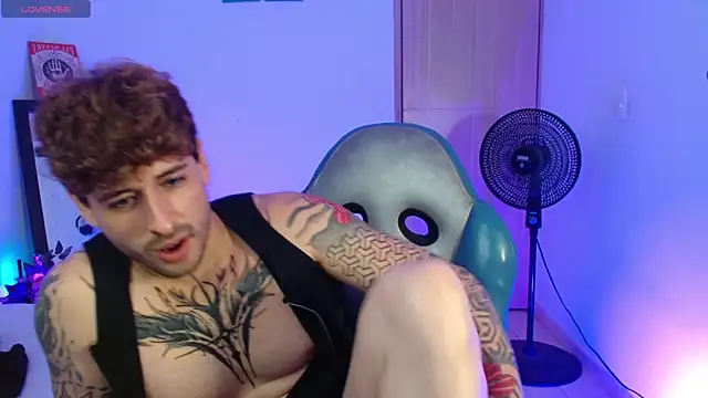 Ares_blue webkamerás műsora