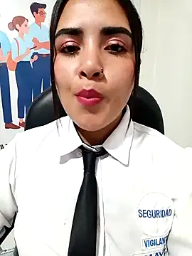 MAYE__13's Webcam Show