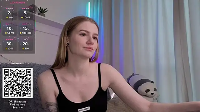 Chat +18 de TinaAngel ao vivo