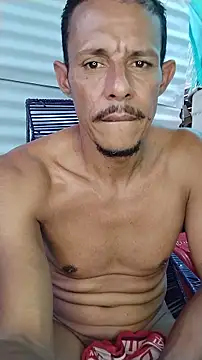 Czat XXX na żywo – El_junior21