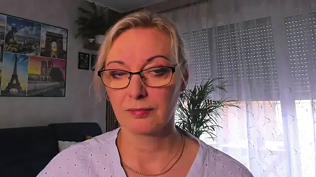 vanessa_chat Obrolan Langsung XXX