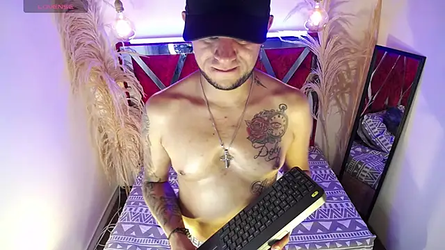 Chat XXX Live Nickk_21_