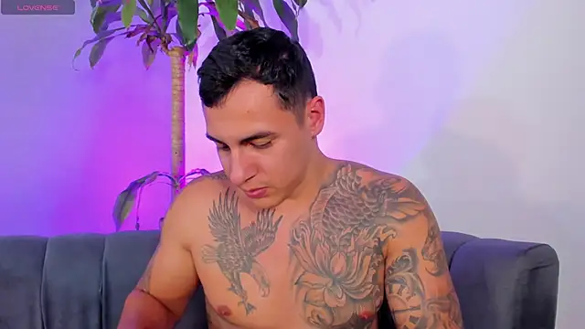 MassimoCo_ Webcam Show