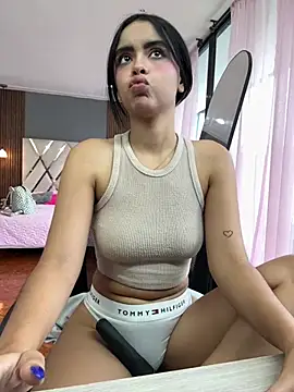 kitty_rousse01 Obrolan Langsung XXX