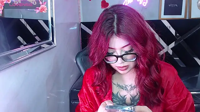 Онлайн чат XXX Red_Bunny_v