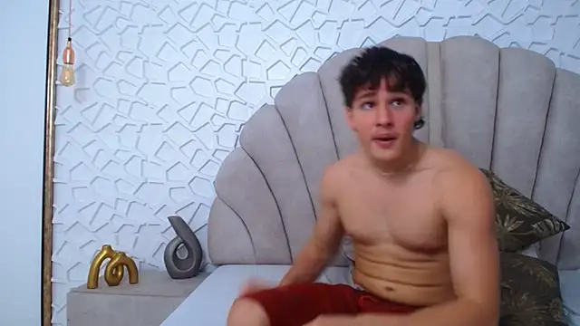 SEXYBOY_VC Chat XXX in diretta
