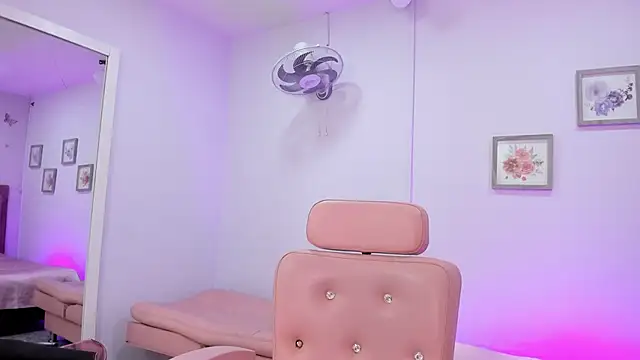 VeluniLiore Webcamshow
