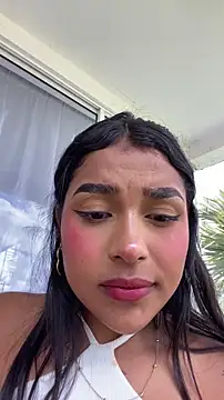 Mariangel_11 Show in webcam