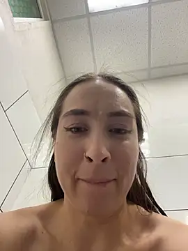Holly_Play Live XXX Chat