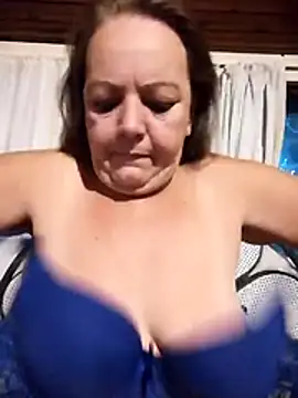 Czat XXX na żywo – Kimmyb777