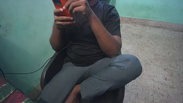 Show modela Tamil_KDD na web-kameri