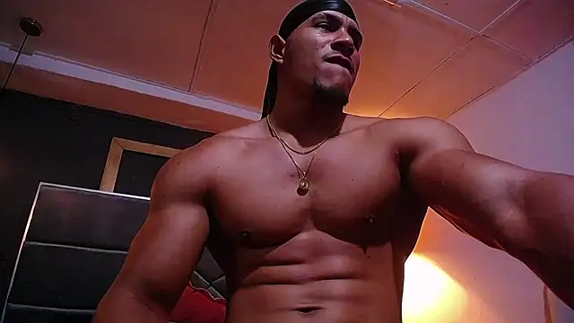 teddyfit19cm's Webcam Show