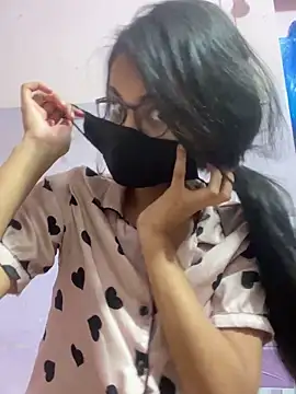 Sandhya_77 Pertunjukan Webcam