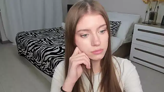Erica_Kiss Live XXX-Chat