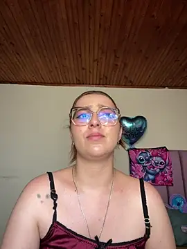 Chat +18 de CoraVibes ao vivo