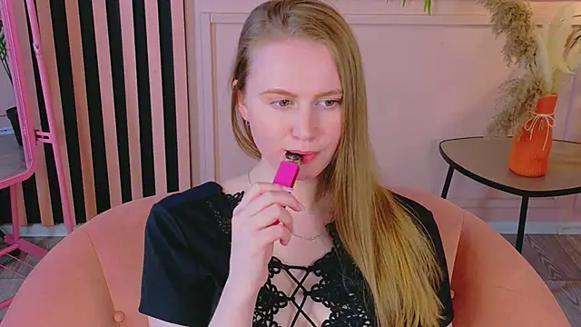 Lover_Daisy_ Chat XXX in diretta