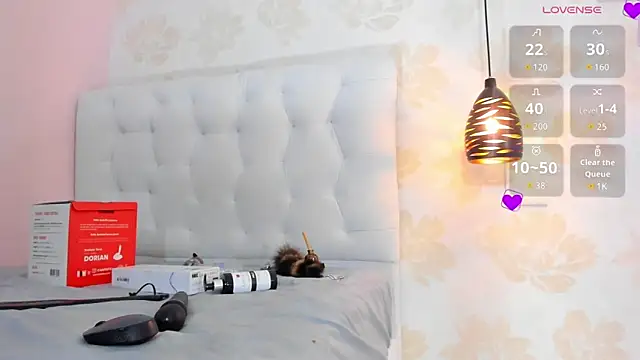 Chat XXX en directo de CIELO_BANKS