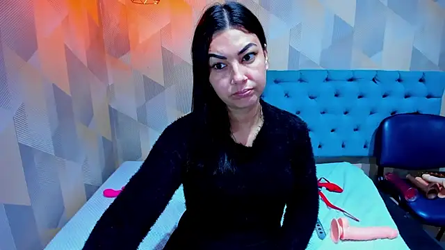 AdaFawxx 라이브 XXX 채팅