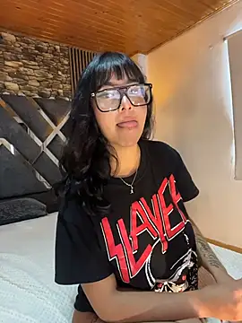Živý XXX chat Amy_channel