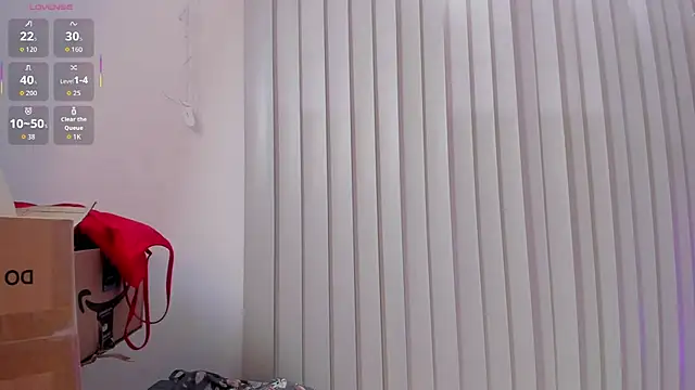Chatroom XXX en direct de Miacorner_