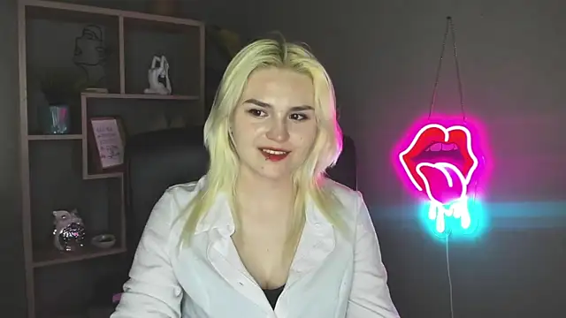 SweetLilyxo 即時 XXX 聊天