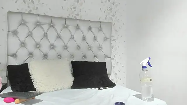 brenda_sofia69: διαδικτυακό σόου στην κάμερα