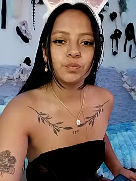 Sweetcinnamon1807's Webcam Show