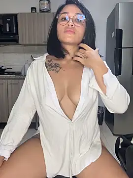 Chat +18 de _ssasha ao vivo