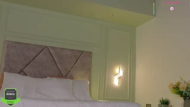 Chat XXX Live _Miss_Kimm